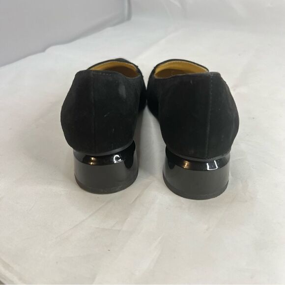 BRUNATE loafer 31891 nero
Women loafers in black nubuck leather w/ a small heel - Picture 6 of 13